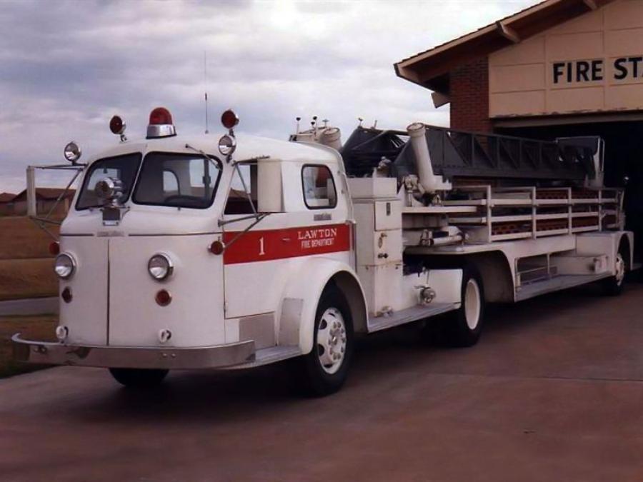  American LaFrance 700 Series Lift 1945 года  (фото 5 из 5)